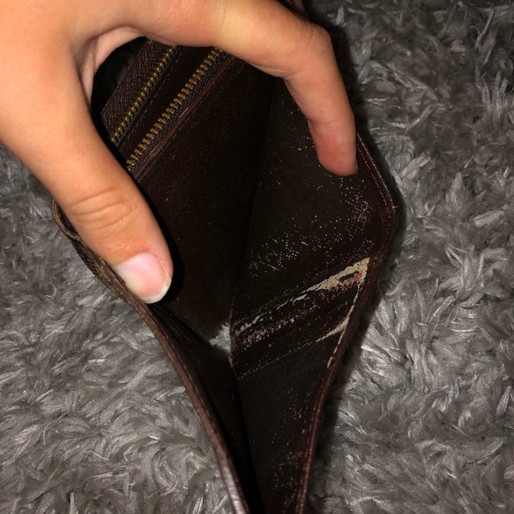 SALE✨Louis Vuitton Wallet - Picture 7 of 7